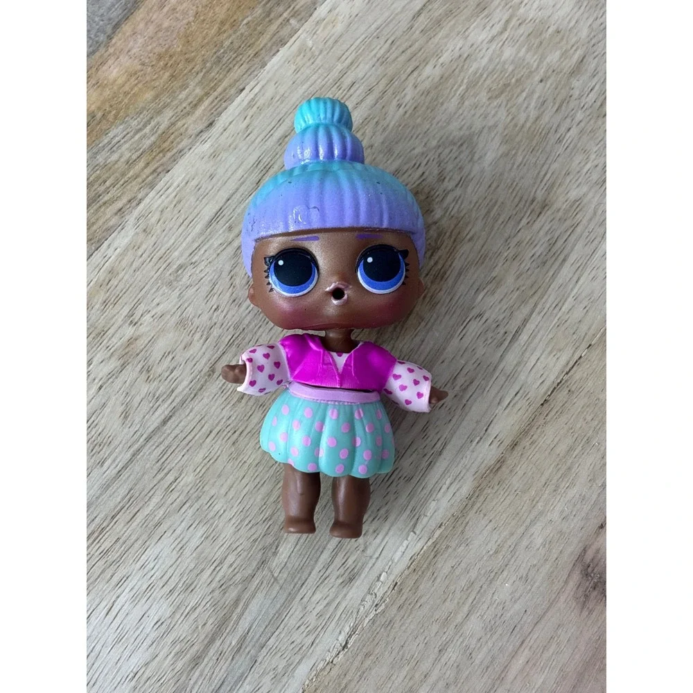 MGA LOL Surprise Doll Purple Ombre Hair Pink Teal Heart Polka Dot Outfit 3in